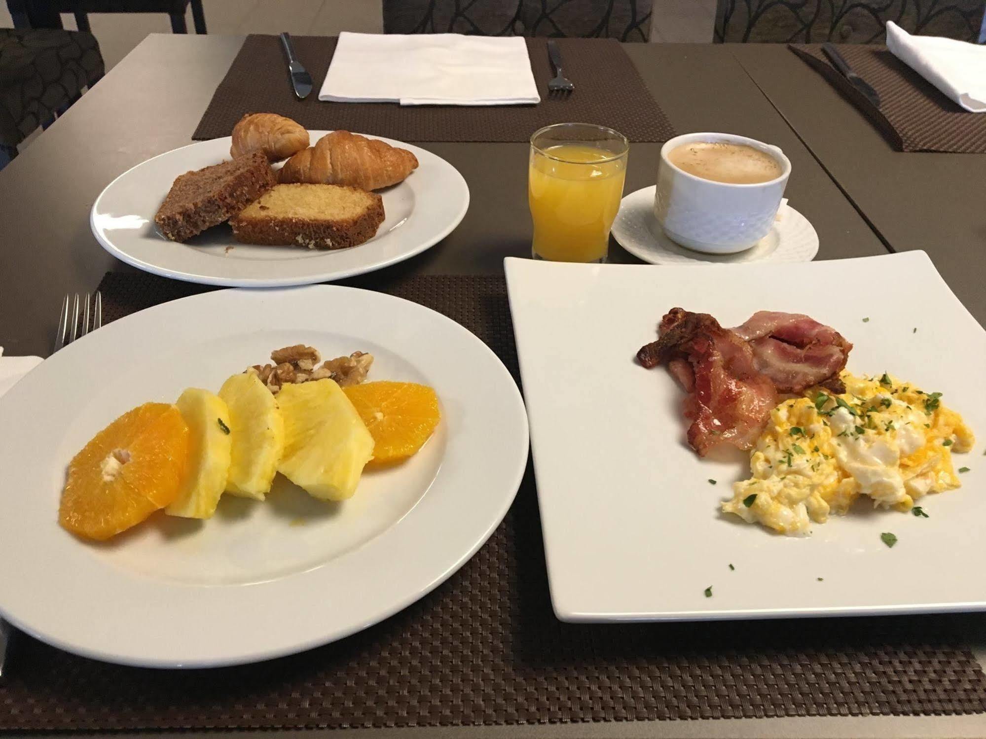 Hotel Balneario De Gravalos Luaran gambar