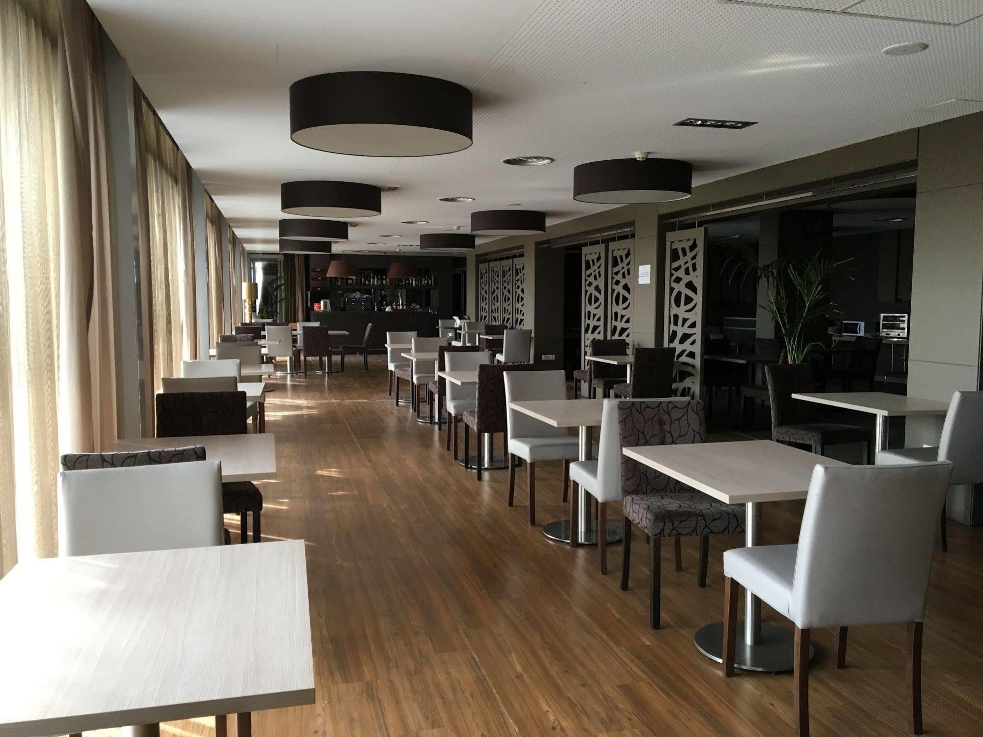 Hotel Balneario De Gravalos Luaran gambar